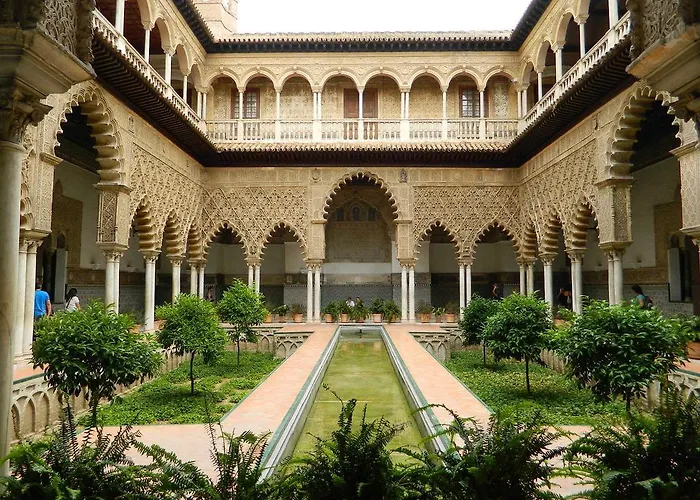 Hotel Maestranza